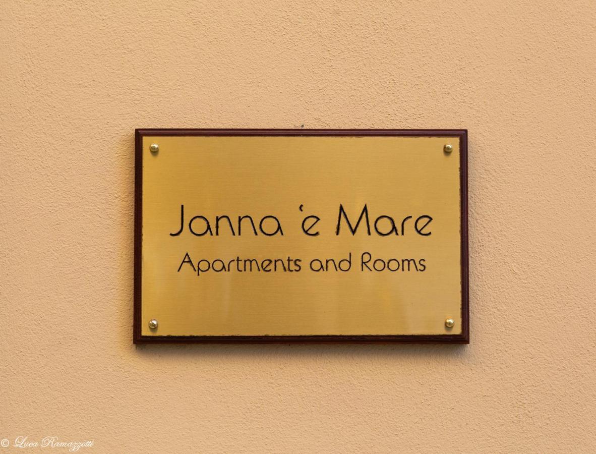 Janna 'E Mare Hotel Cagliari Exterior photo